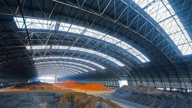 新沂料场关闭作业若想便宜又环保应当怎么实施